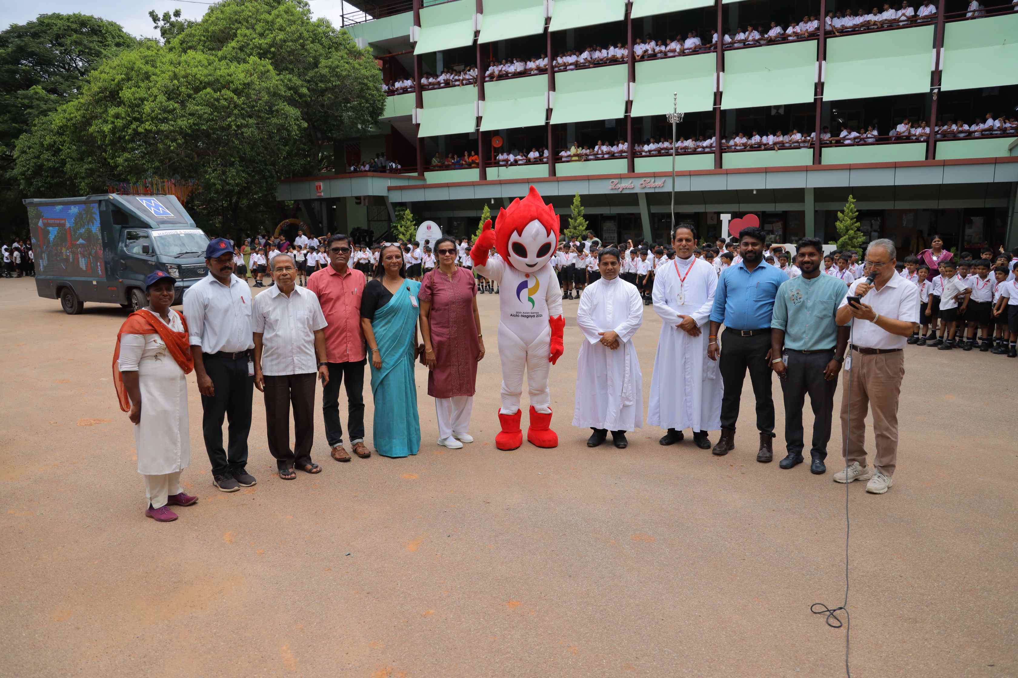 LOYOLA SCHOOL